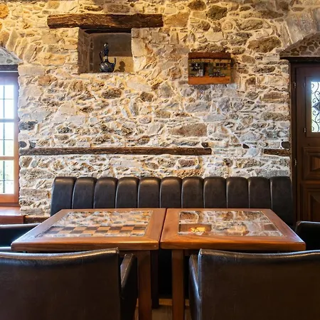 Tilia Θέρετρο *