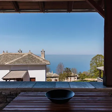 Üdülőközpont Tilia *